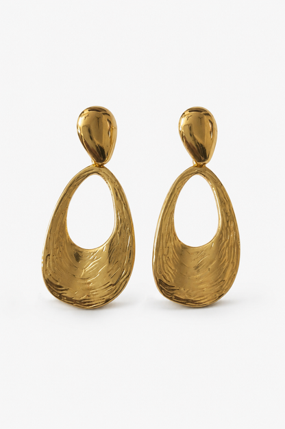Elara Sculpted Drop Earrings