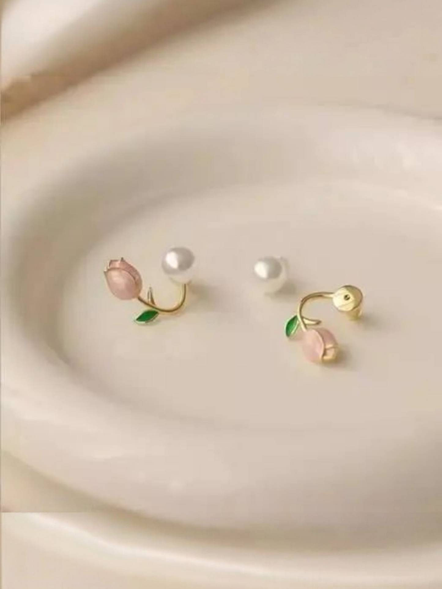 Most Trending Flower And Pearl Korean Stud Earrings