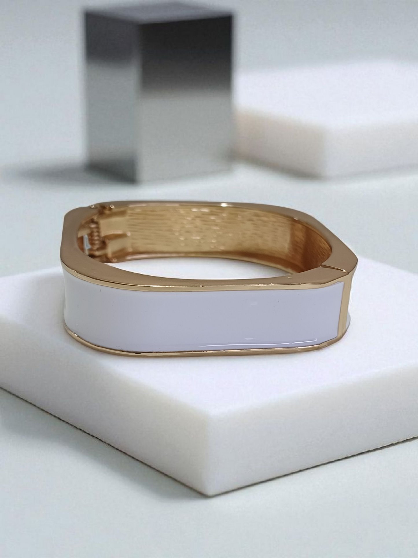 Classy Elegant Statement Style White Enamel Anti Tarnished Gold Plated Bracelet